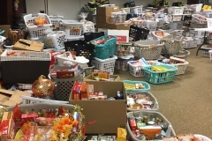 Thanksgiving Baskets !